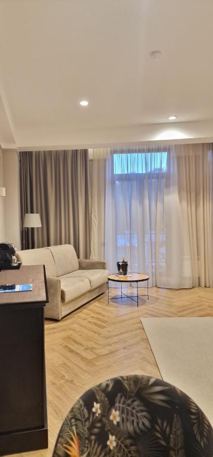 Alnis Boutique Villa Constanta Exterior photo